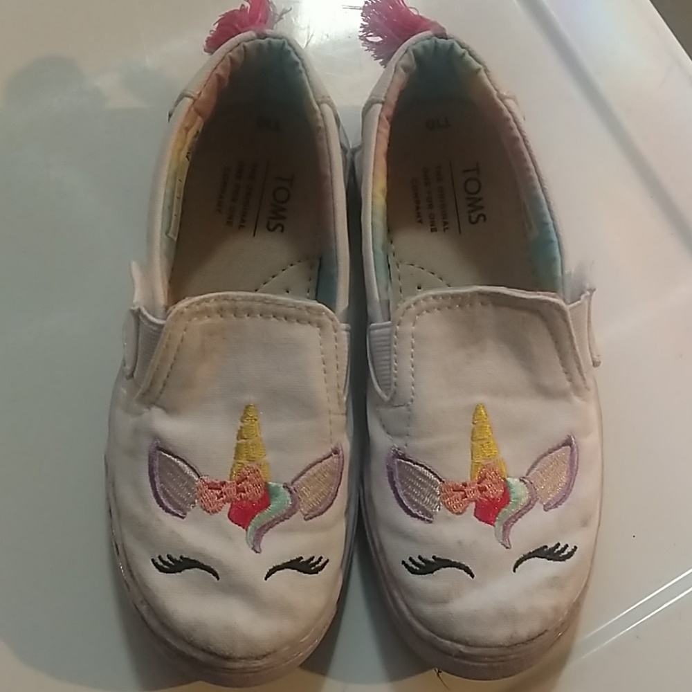 Unicorn TOMS